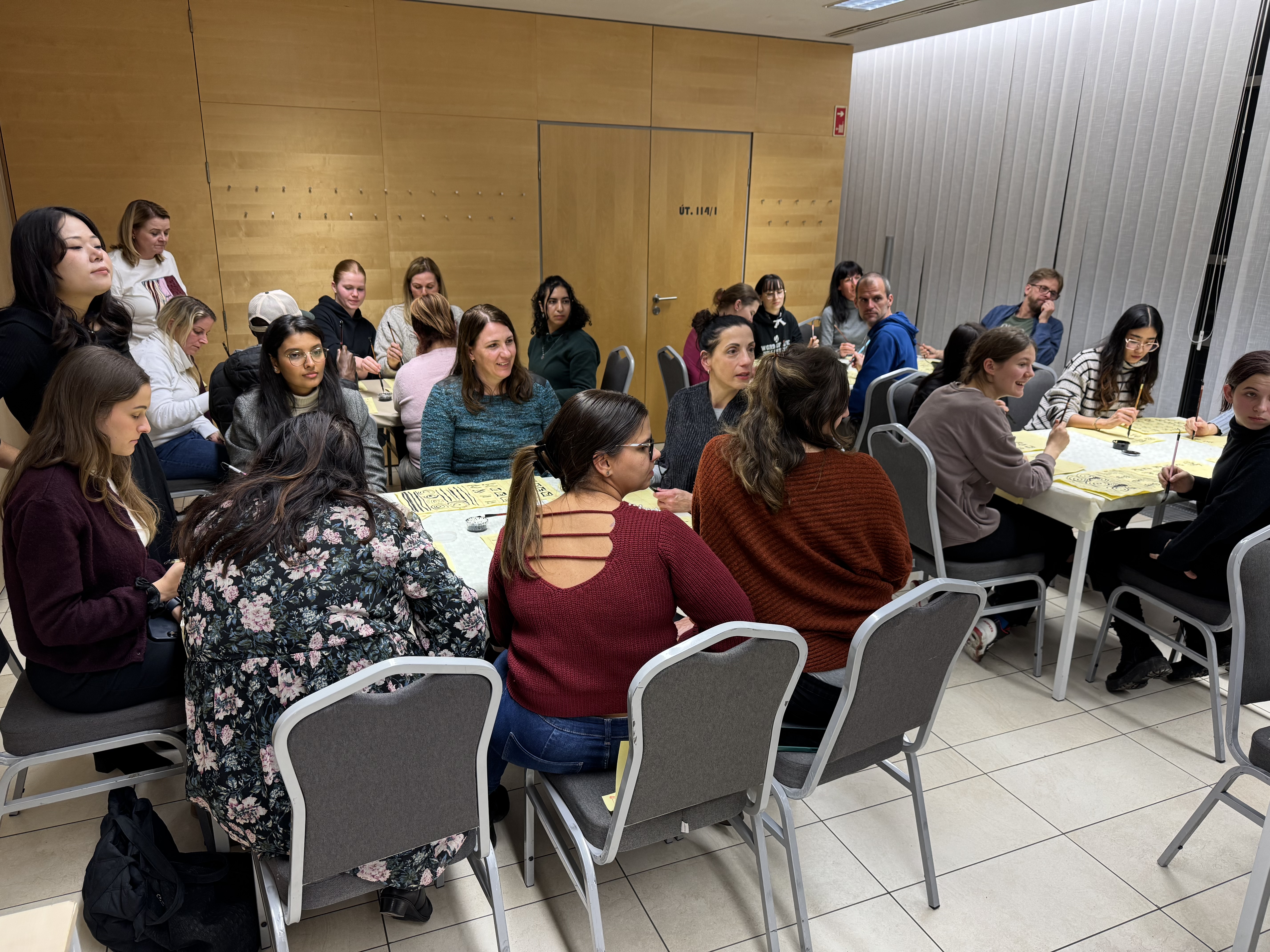 A Journey Through the Education Systems of China and Hungary, with a Brush of Calligraphy